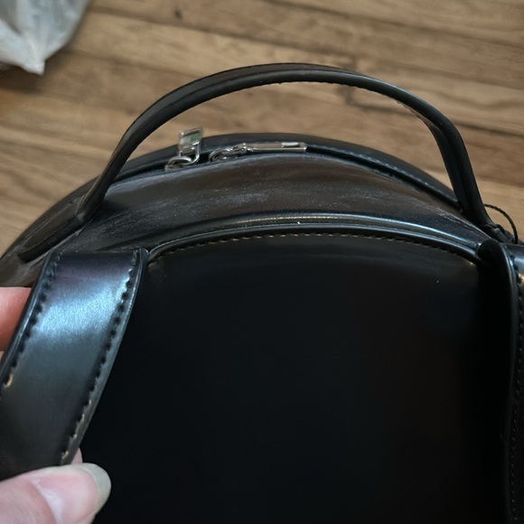 Spooky babe round backpack - Picture 3 of 5